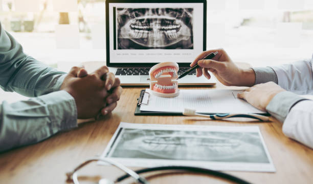 Best Cracked Tooth Emergency Dentist  in Franklin Center, NJ